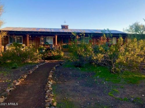 47713 29 Ave, Phoenix AZ 85087-9638 exterior