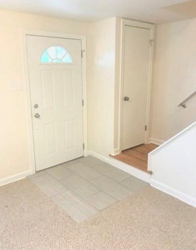 442 Jacobson Dr, Pittsburgh PA  15227-3112 exterior