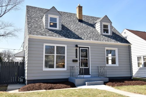 5309 44th St, Milwaukee, WI 53220-5133