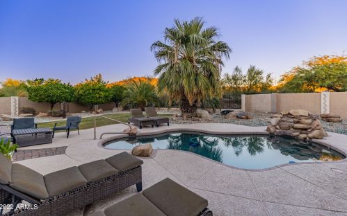 20831 10 St, Phoenix AZ 85086-0927 exterior