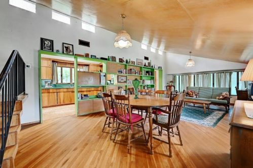 1804 Alta Vis Ave, Austin TX 78704-5226 exterior