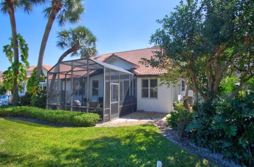 2275 53rd St, Boca Raton FL  33496-3453 exterior