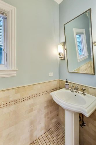 5056 Claremont Ave, Chicago IL  60625-1810 exterior