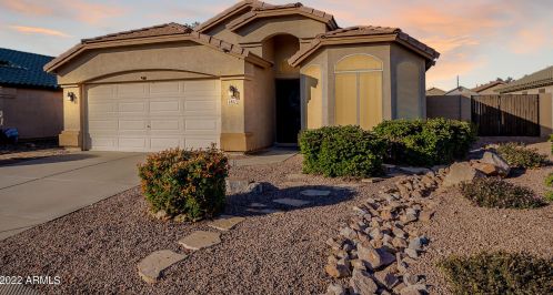 4862 Cherry Hills Dr, Chandler AZ  85249-7045 exterior