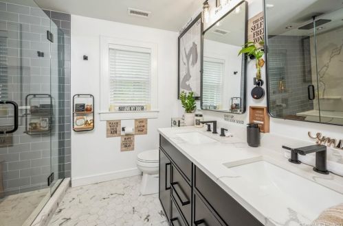 37 Walnut Hill Rd, Ridgefield CT  06877-2906 exterior