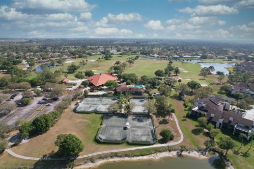 2660 Conifer Dr, Fort Pierce FL  34951-2940 exterior