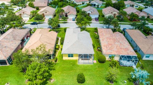 10014 Chadwick Dr, Fort Pierce FL  34987-2418 exterior