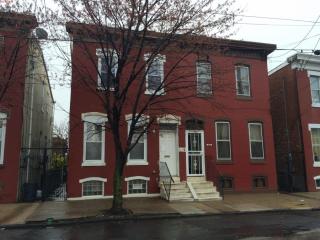 516 Line St, Camden NJ  08103-1226 exterior