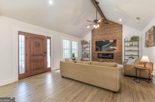 1859 Forrest Ave, Atlanta GA  30344-2411 exterior