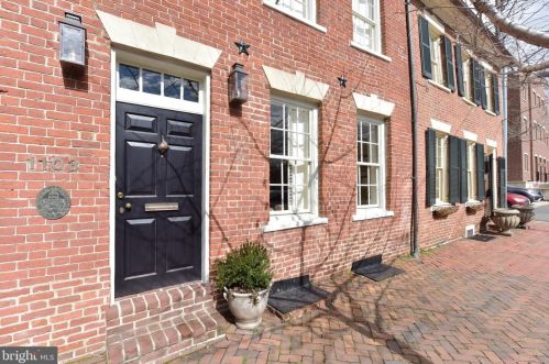 1103 Prince St, Alexandria VA 22314-2934 exterior