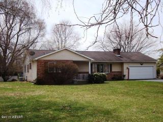 307 Fairmont Dr, Watsontown PA  17777-9413 exterior