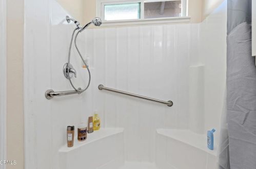 3151 Oarfish Ln, Oxnard CA 93035-1316 exterior