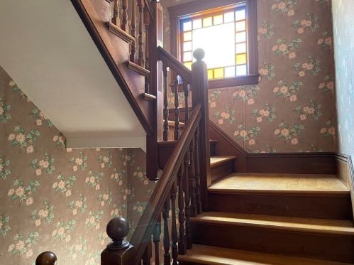 18 Ames St, Worcester MA 01610-2001 exterior