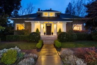 1222 37th Ave, Seattle WA  98112-4446 exterior