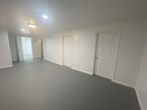 1130 Chambers Rd, Saint Louis MO 63137-1507 exterior