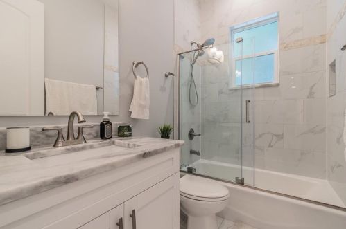 3502 Mcelroy Ave, Tampa FL 33611-3606 exterior