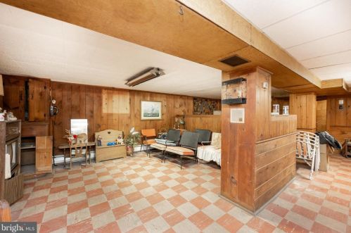 1071 Favinger Rd, Pottstown PA 19465-8617 exterior