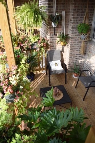 1217 Rosemont Ave, Chicago IL  60660-1404 exterior