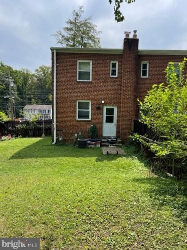 8456 New Hampshire Ave, Silver Spring MD  20903-3308 exterior