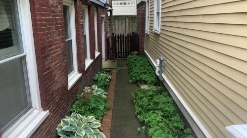 51 Pleasant St, Boston MA exterior