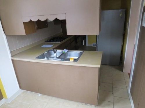 911 Kennebec St, Pittsburgh PA 15217-2605 exterior