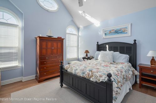 11 Philadelphia Ave, Lavallette NJ 08735-2345 exterior