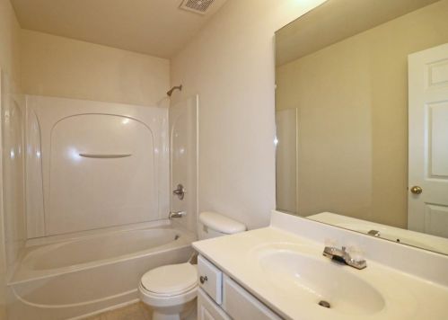 2284 Leicester Way, Atlanta GA 30316-3792 exterior