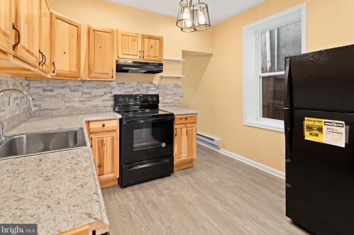 3045 Carlisle St, Philadelphia PA  19132-2312 exterior