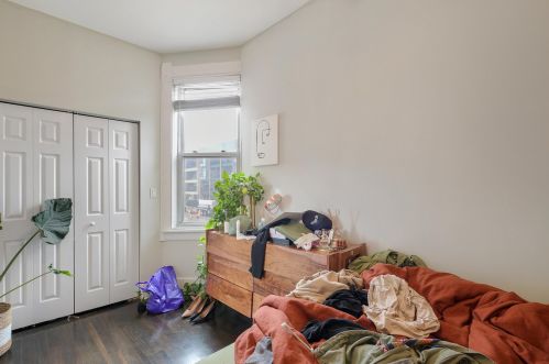 2357 Ohio St, Chicago IL 60624-1443 exterior