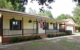 5736 Pebble Ridge Dr, Milton, FL 32583-2305