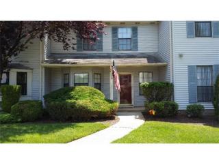2104 Deerfield Dr, Edison, NJ 08820-1581
