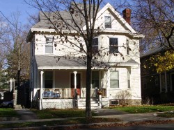 321 Tremont St, Newton, MA 02458-2144