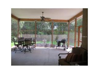 11741 Derbyshire Dr, Tampa FL  33626-2640 exterior