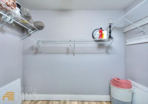 4495 Kent Rd, Atlanta GA  30337-5205 exterior