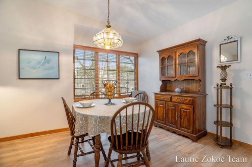 4323 Vly Side Ct, Grand Rapids MI 49525-9690 exterior