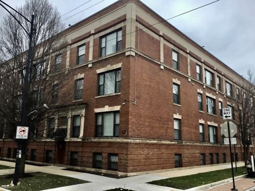 4357 Indiana Ave, Chicago IL 60653-4265 exterior