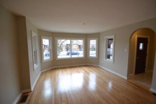 5528 Cornelia Ave, Chicago IL  60641-3243 exterior