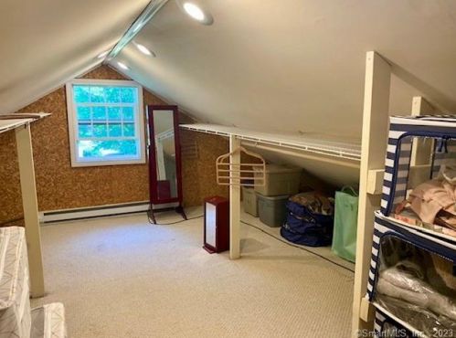 108 Hickory Hl Rd, New Britain CT 06052-1009 exterior