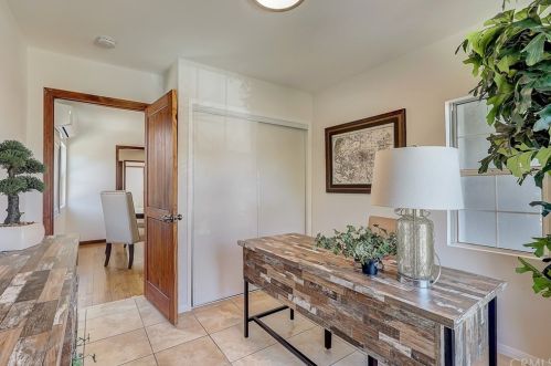 227 Waldo Ave, Fullerton CA  92833-2846 exterior