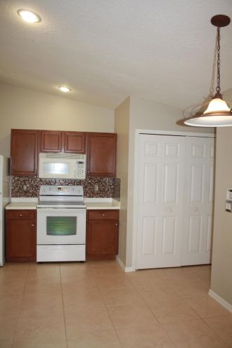 1146 Kalevala Dr, Fort Pierce FL 34953-6810 exterior