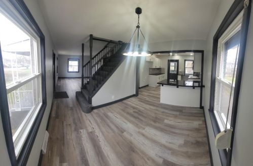 1129 Whitcomb St, Gary IN 46404-1719 exterior