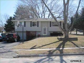 6111 137 St, Omaha NE  68137-4157 exterior