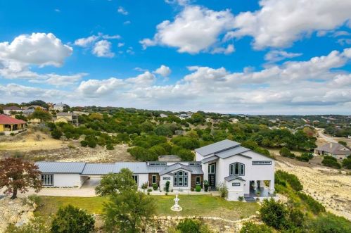 142 Wizard Way, Spring Branch, TX 78070-5524