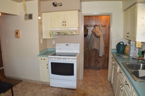 5759 76, Milwaukee WI 53218-2253 exterior