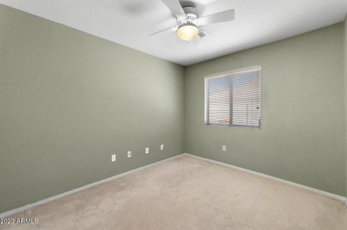 1820 Oakland St, Chandler AZ 85226-2925 exterior