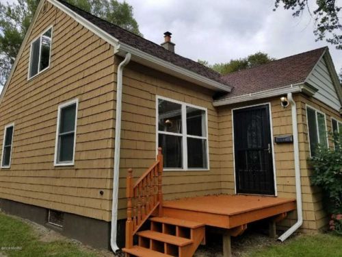 513 Lay Blvd, Kalamazoo, MI 49001-2964