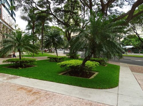 1888 Kalakaua Ave, Honolulu HI 96815-1510 exterior