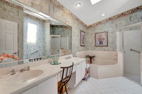 8051 Nadmar Ave, Boca Raton FL 33434-5404 exterior