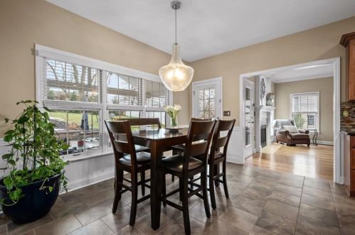 2419 Orchard Dr, Pittsburgh PA  15241-2542 exterior