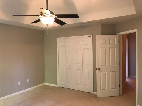 1194 Brookhaven Gln, Atlanta GA  30319-4707 exterior